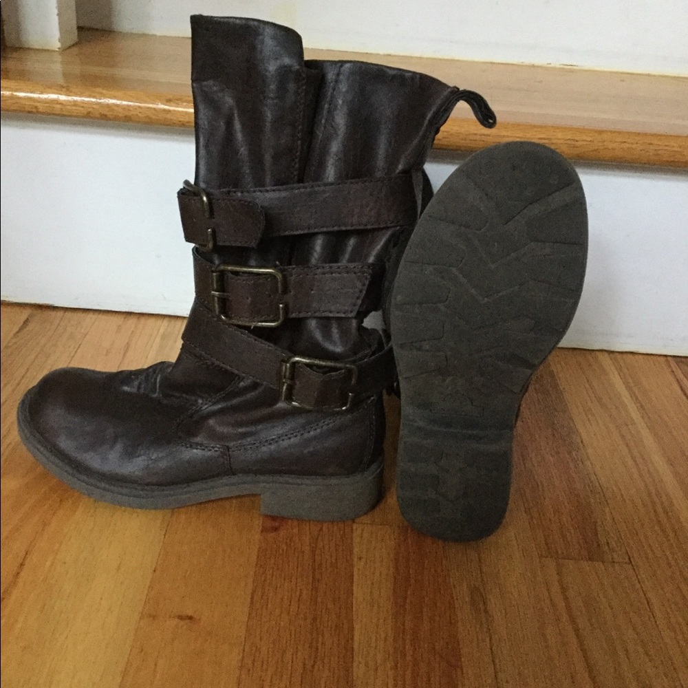 Brown, 3 buckle, calf high boots